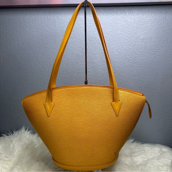 🌻⭐️Louis Vuitton Saint Jacques in EPI Leather⭐️🌻 - Picture 2 of 16